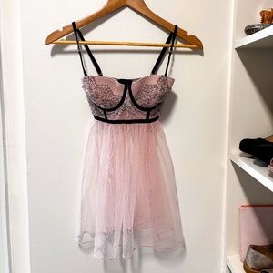 Victoria's Secret Bustier Style Mesh Babydoll Set w/Pink and Black Lace 34C